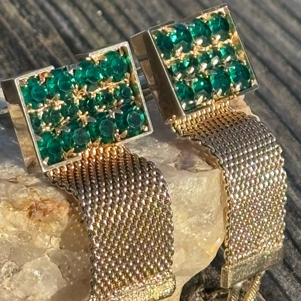 Pair of Vintage Green Rhinestone Cufflinks!